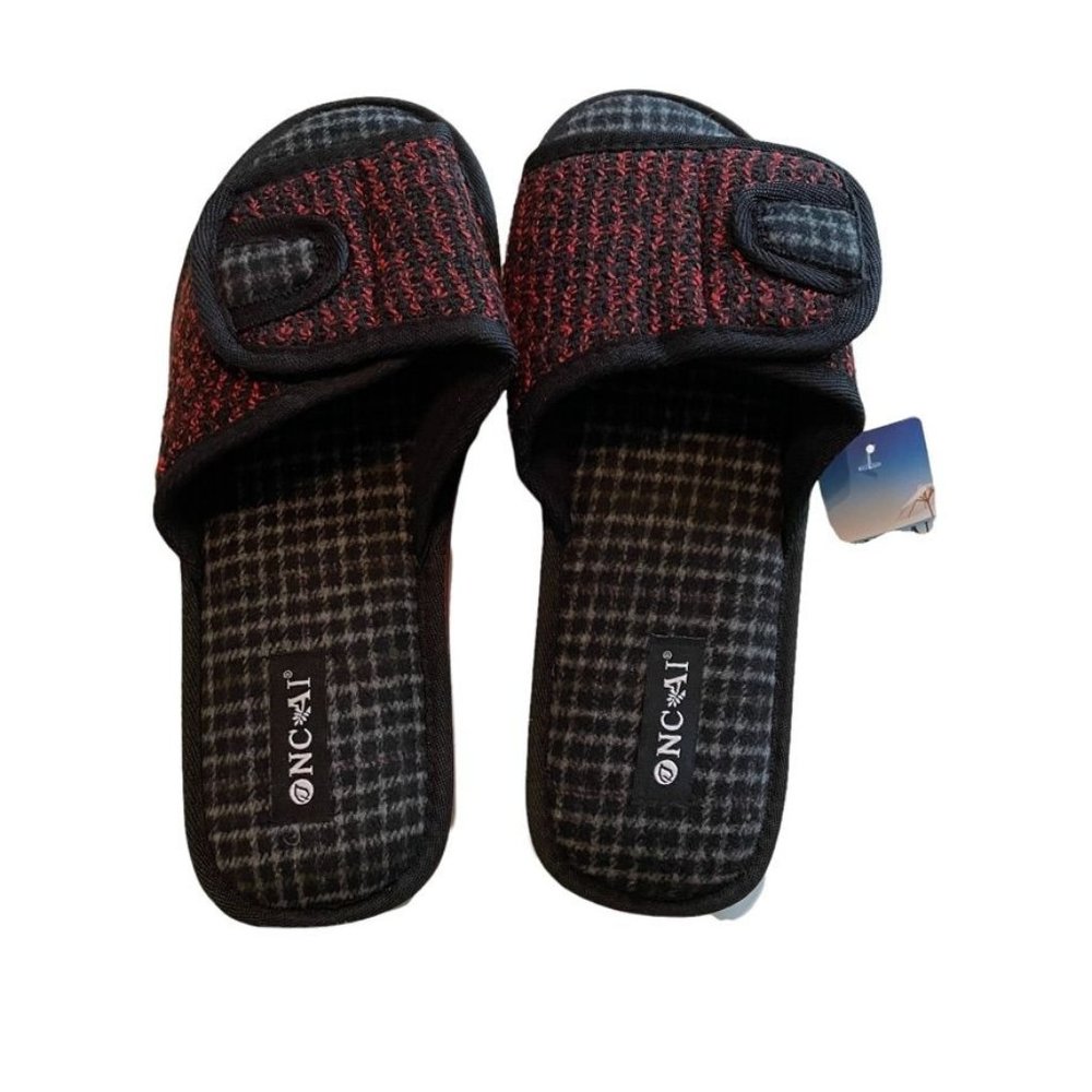 ONCAI Slippers Mens Size 10 Red/Black NWT